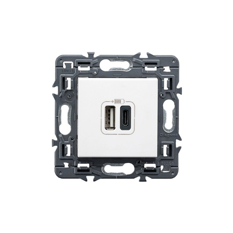 Cargador doble USB tipo A + tipo C Legrand Valena Next