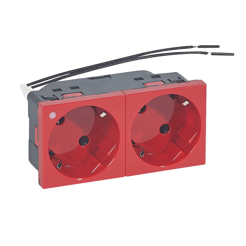 Base de corriente múltiple 2x2P+T 4 módulos Embornamiento Automático Rojo