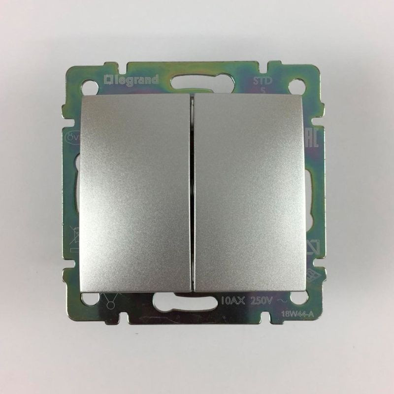 Doble interruptor Legrand Valena